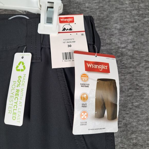 Wrangler Outdoor Performance Zip Utility Shorts Men's Black Sz 30 UPF 50 NWT - Picture 7 of 11